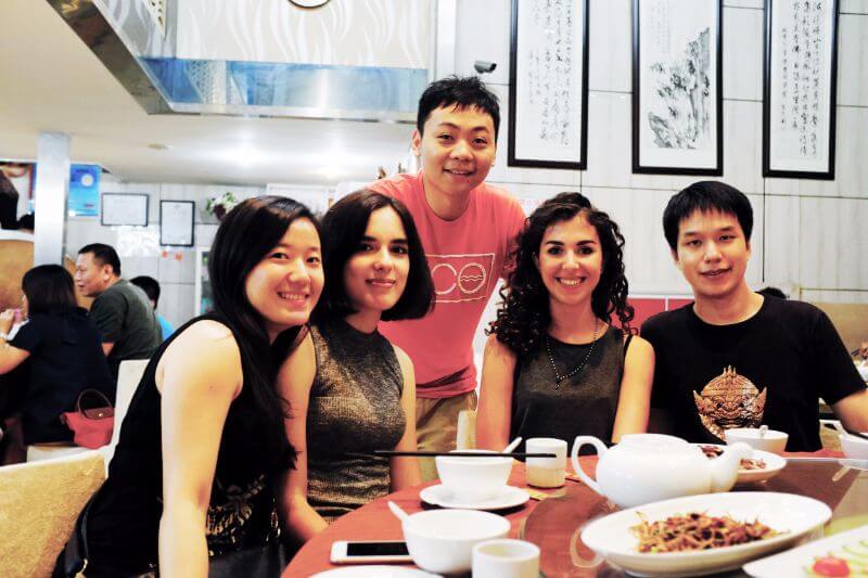 LTL Mandarin School students and teachers having dinner together