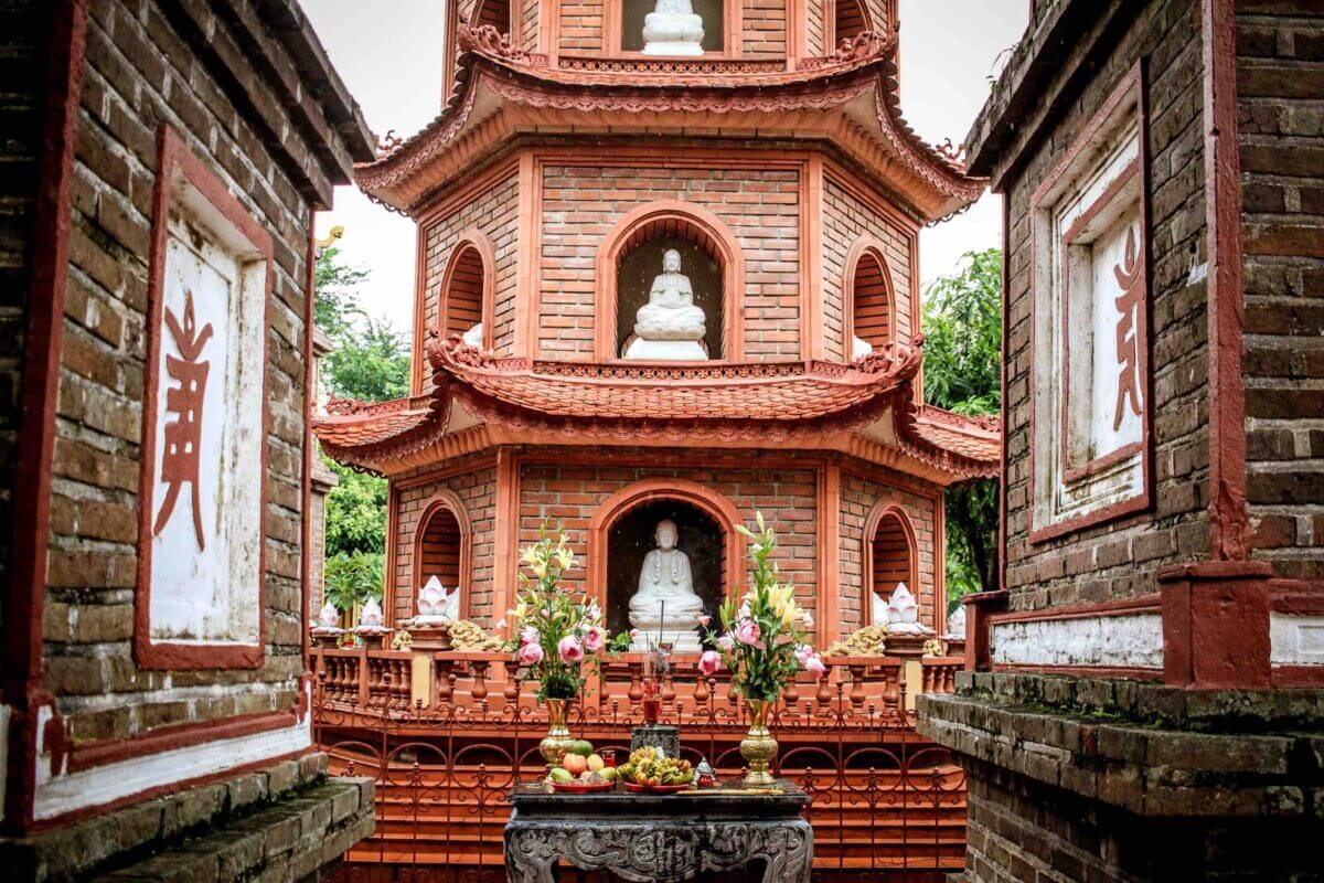 Hanoi - Temple