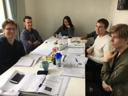 Beginner Group Class studying Chinese