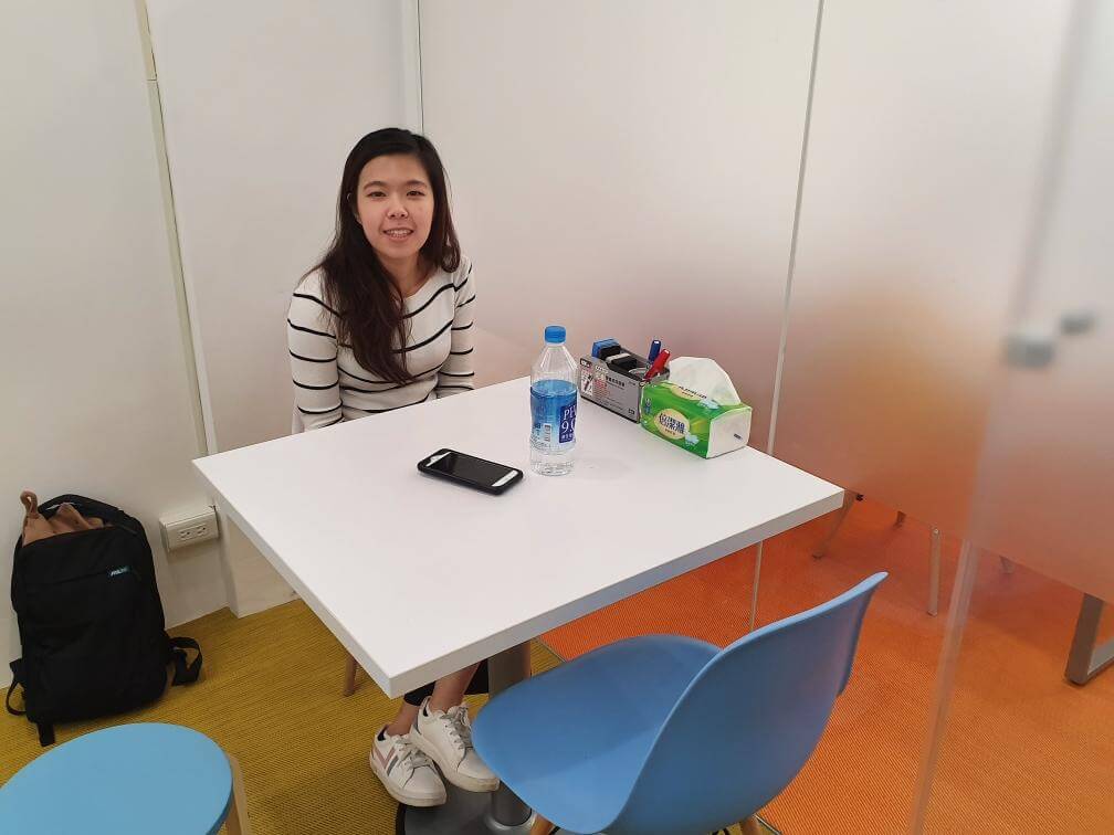Teacher Ehana ready for Class
Learn Korean in Korea