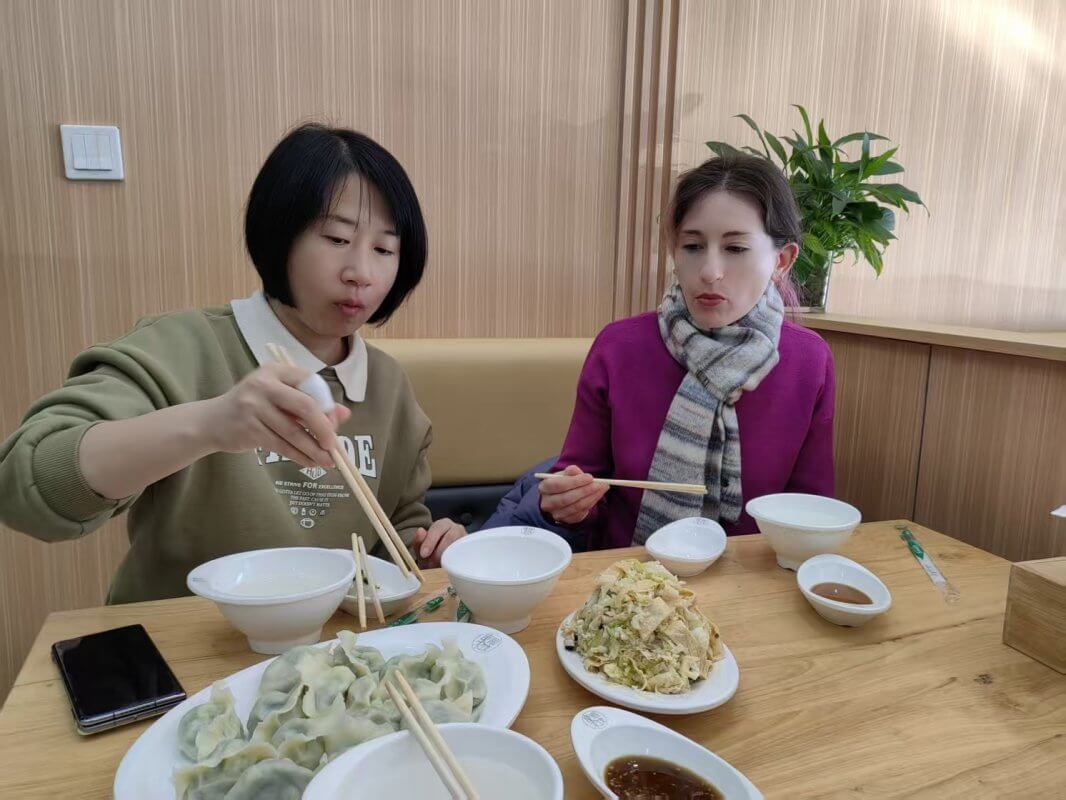 Çin'de LTL Ev Sahibi Ailesi