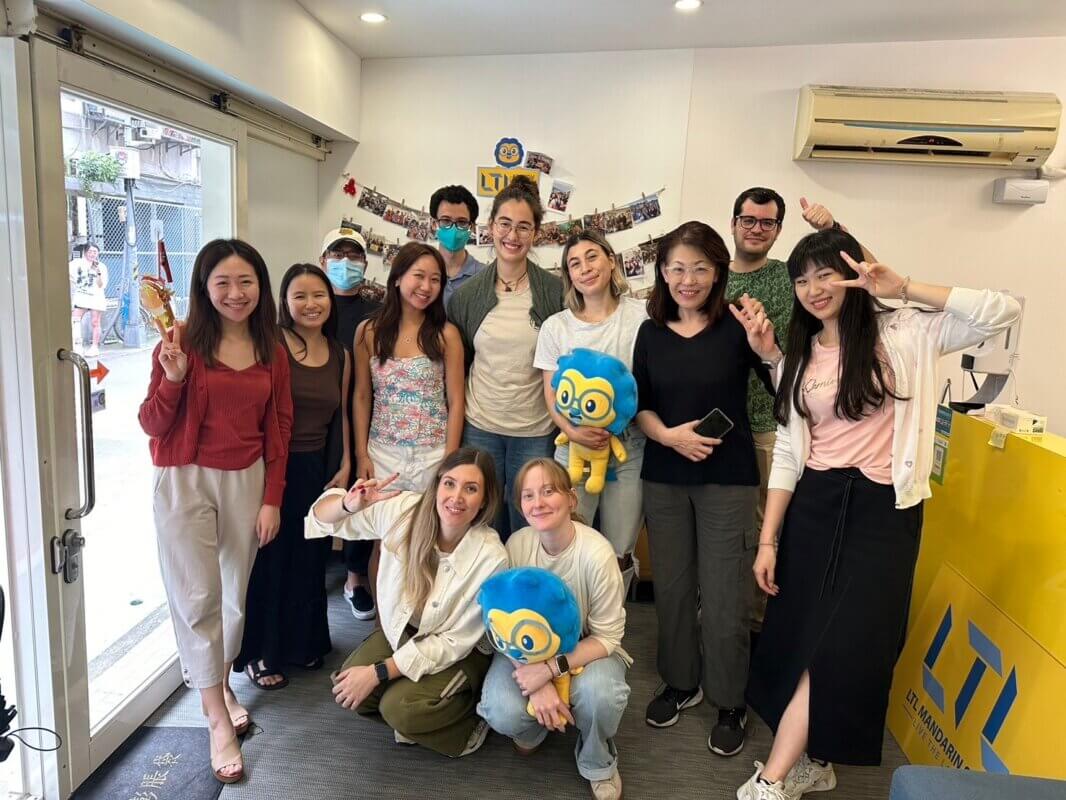 LTL Taipei || Big Group Pic with Greta, Mojca, Alin and Riona