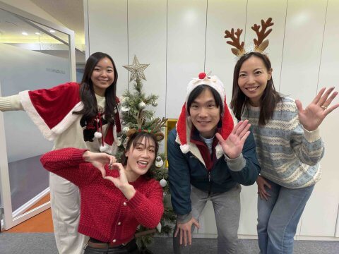 LTL Tokyo || Elli with staff and students