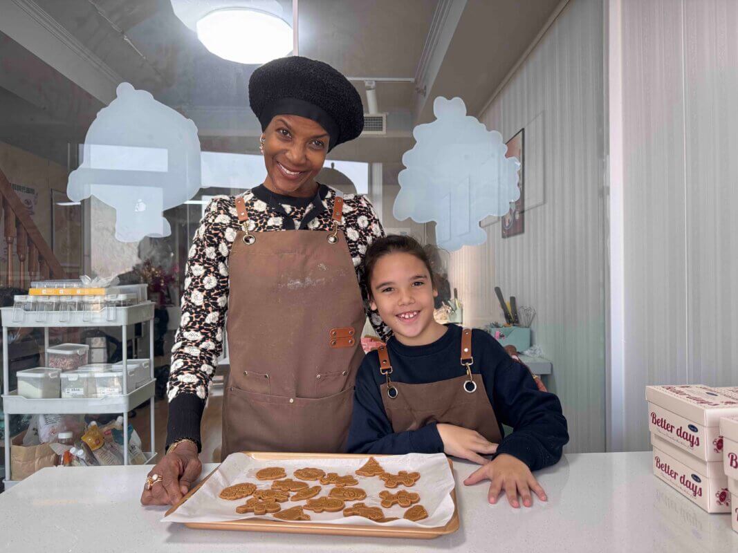 Winter Camp in Beijing || Gingerbread Baking