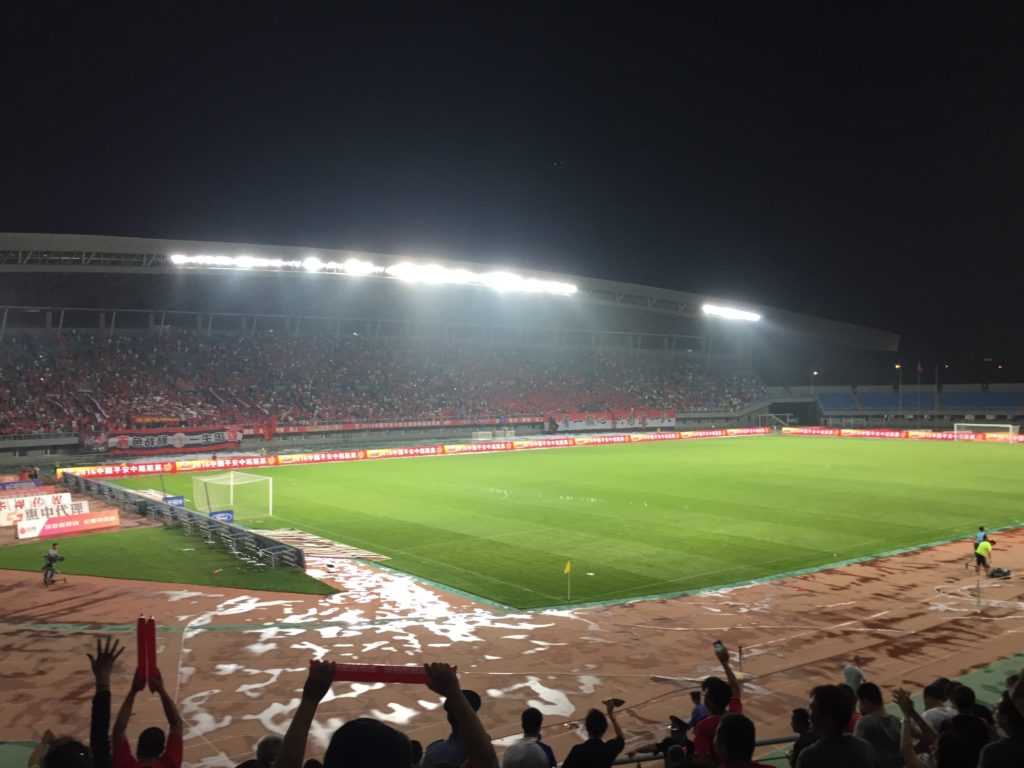 Liaoning Hongyun host Shanghai SIPG in the 2016 Chinese Super League