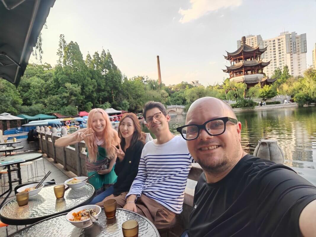 LTL Kunming || Lunches with Alex