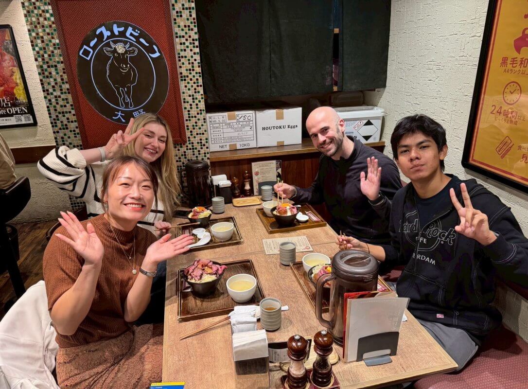 LTL Tokyo || Hannah a Elli jdou na oběd